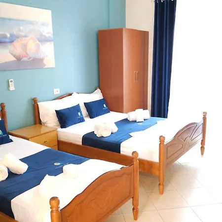 Friends House - Hotel 3*