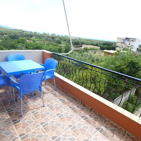 ホテル Friends House -