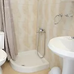 Friends House - 보르쉬