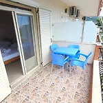 Friends House -