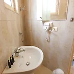 Friends House - 3* 보르쉬