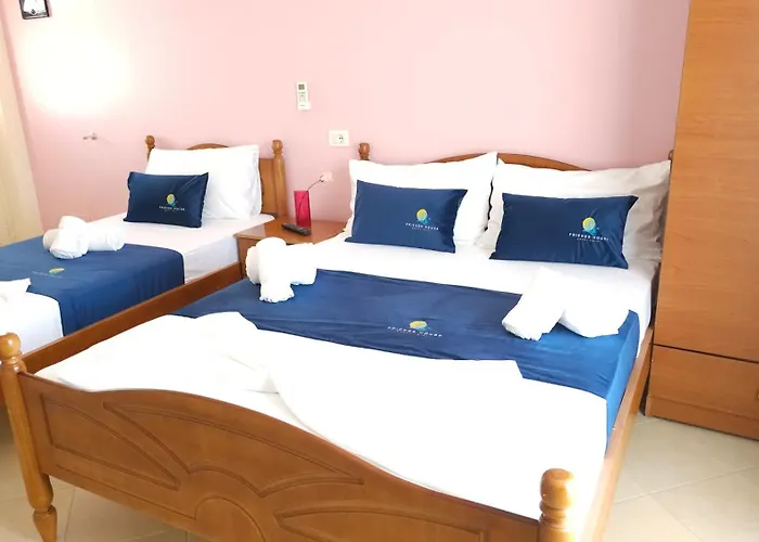 Friends House - Hotel